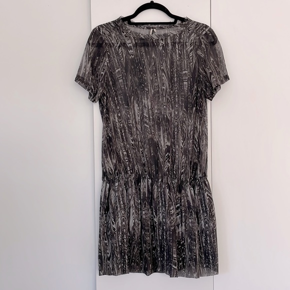 Iro Silk dress - Picture 1 of 4